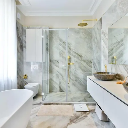 Luxueuse With Pool 7bd14p - *